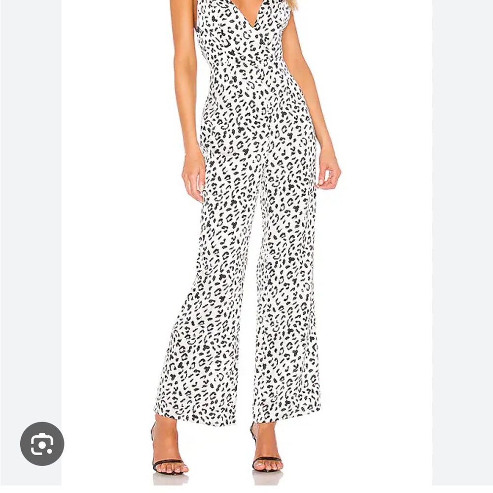 Sierra Jumpsuit superdown Black and White leopard Sleeveless Flared